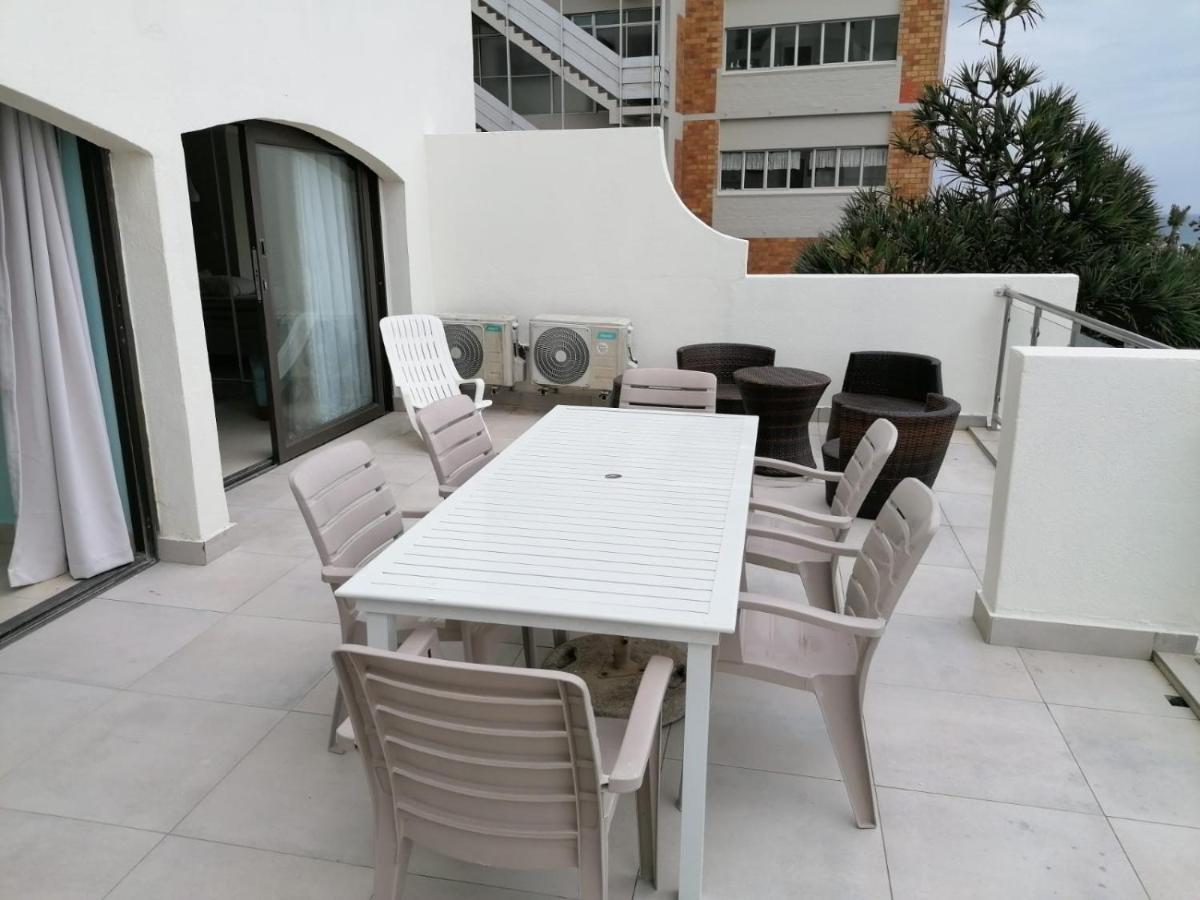 307 Bermudas - By Stay In Umhlanga Rocks Buitenkant foto