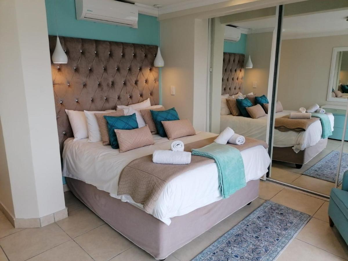 307 Bermudas - By Stay In Umhlanga Rocks Buitenkant foto