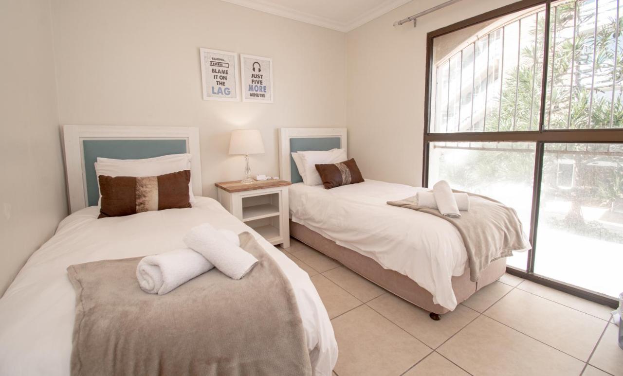 307 Bermudas - By Stay In Umhlanga Rocks Buitenkant foto