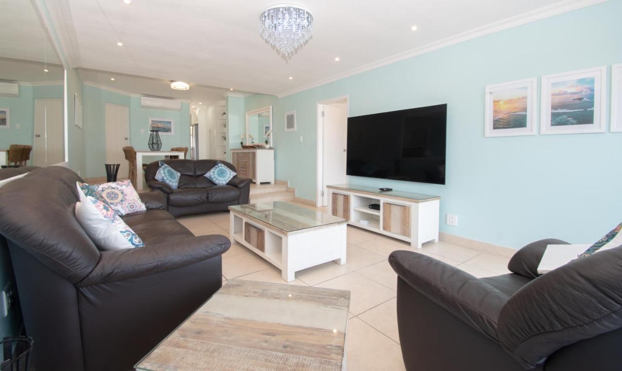 307 Bermudas - By Stay In Umhlanga Rocks Buitenkant foto